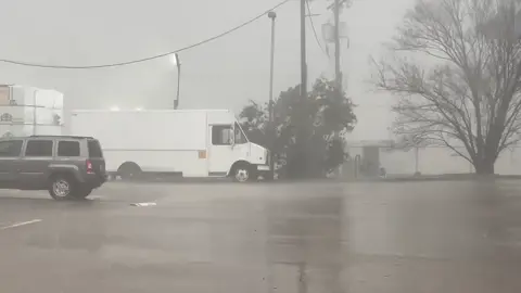 This packed a punch! Video from the Conroe, TX area around 6:00pm this evening from our partner Storm Chaser Houston! High winds and heavy rain along with a loud bang of thunder. #txwx #houwx #storm