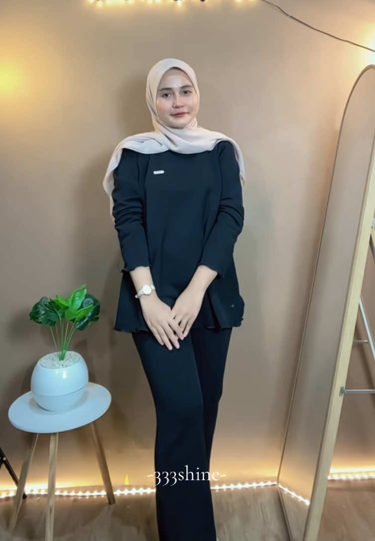 Setelan Fuji + Warna Hitam =🔥😍 #setelanwanita #setelanjumbo #setelanknit #setelanlebaran #ramadhanekstraseru @denacollection 