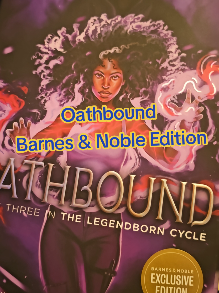 A closer look at the @Barnes & Noble  edition of  #Oathbound  #legendborn #legendborncycle #barnesandnoble #barnesandnobleedition  #tracydeonn #blackbooktok  #booktokfyp #fyp 