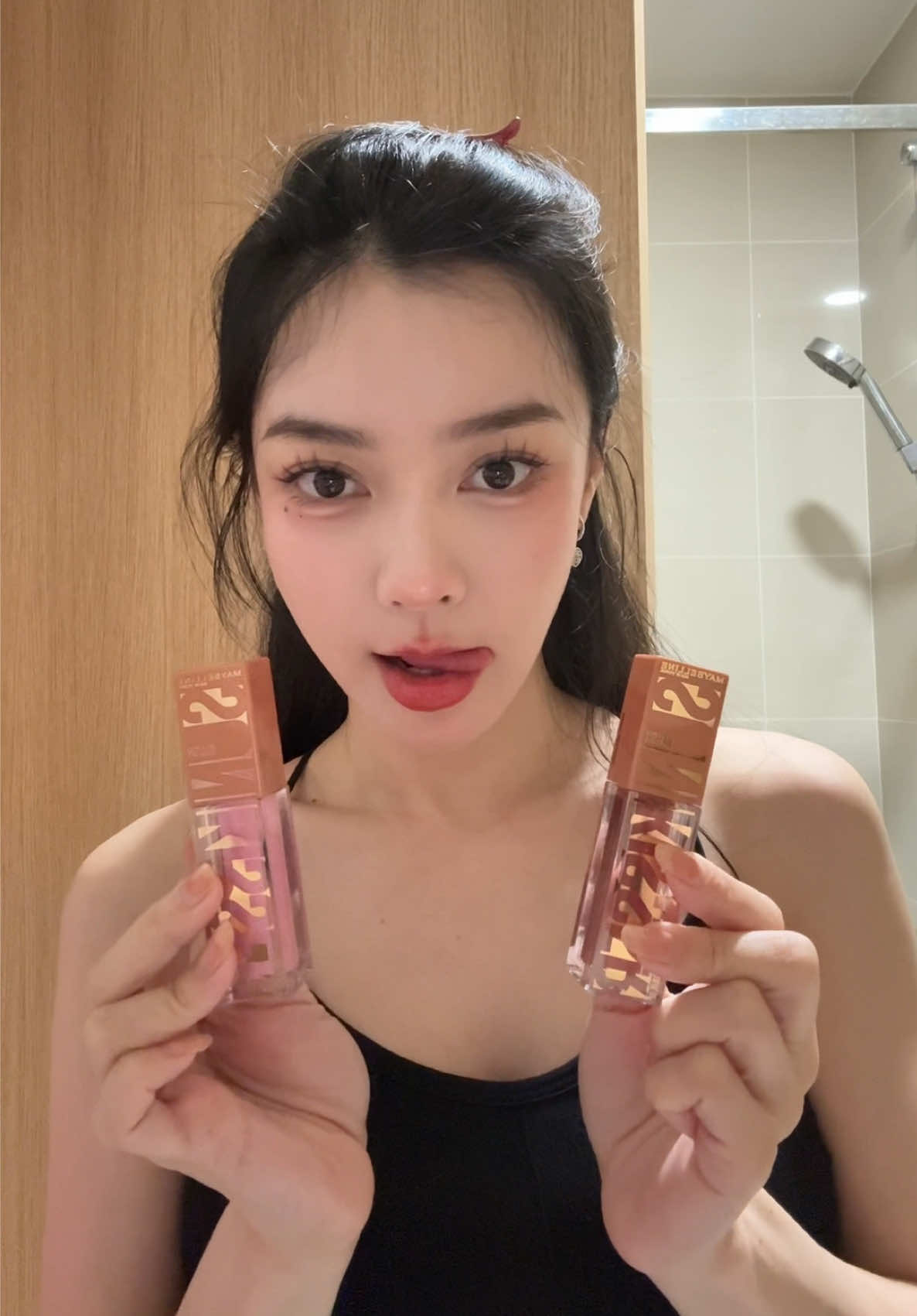 Ai nói makeup là giận, mặt mộc đó 🤣🤣🤣🤣🤣🤣 Sương sương dị hoiiii  #vicchuche  #maybelline 