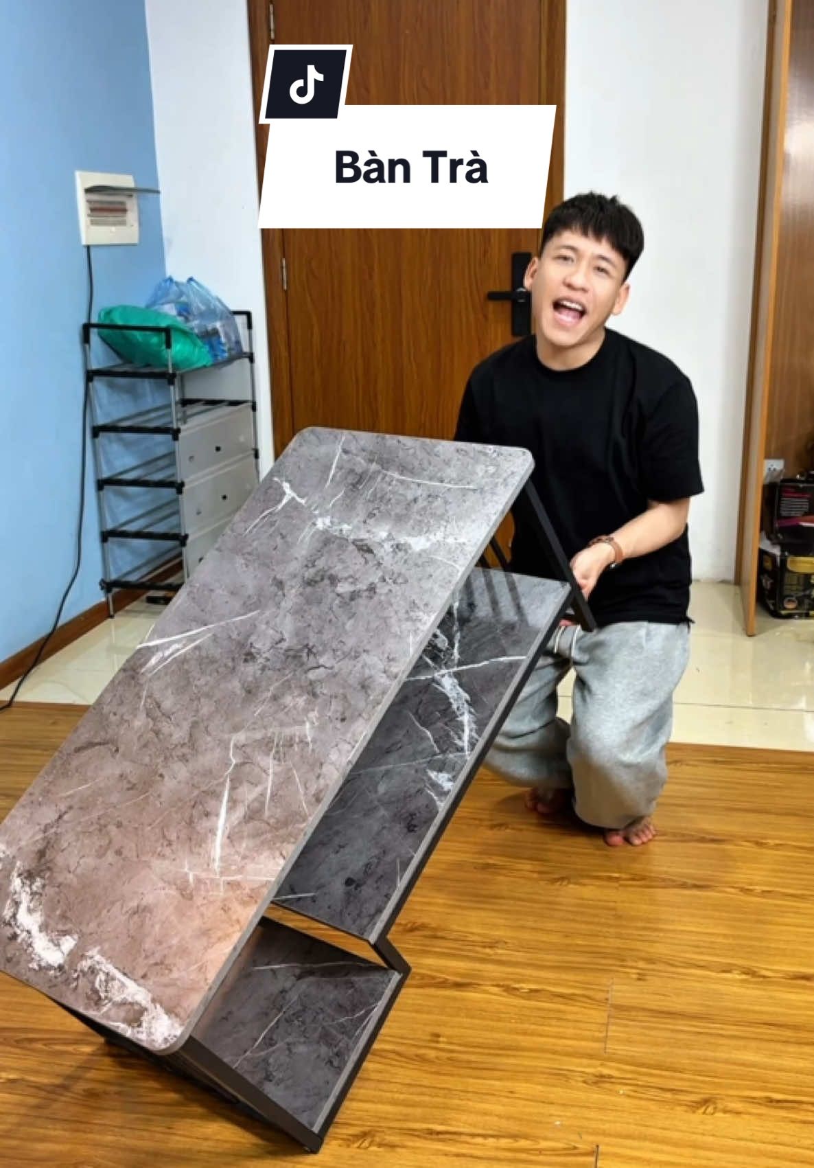 Bàn trà phòng khách đơn giản sang trọng #haohomhinh #bantra 