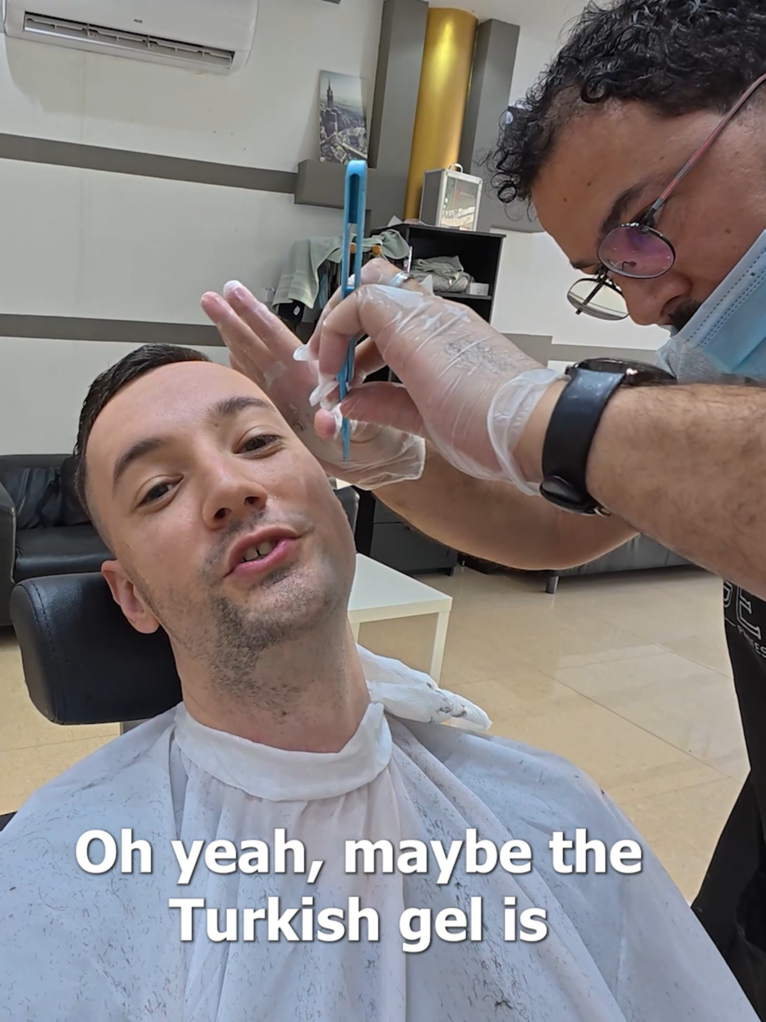 $0 Shave In Jeddah, Saudi Arabia (Amazing Hospitality) #saudiarabia #ksa🇸🇦 #jeddah #travel #traveltiktok 