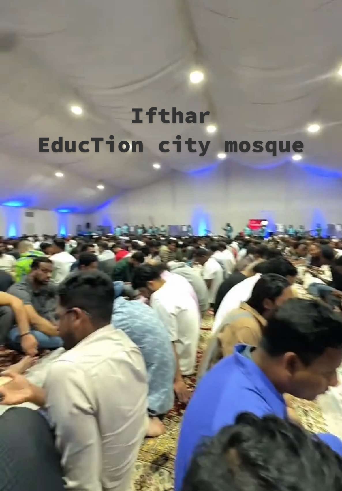 Educataion city mosque ifthar . . . @fabulous_fooddie  @fabulous_fooddie  . . . . #Ramadan #video #instagood #trending #reelinstagram❤️ #virals #variety #Vlog #food #dohaqatar #instafit #réel #virals #public #gcc #ownvoice #trendingreels #2025 #weekend #iftar #qatarcharity #budgetfriendly #ramzan #qatarairways #doha #qatar #dohaqatar🇶🇦😍😎✌🏻️ #qatarmalayalis #fabulousfooddie 