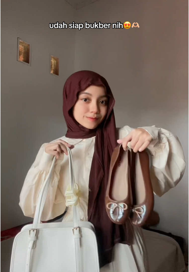 bukber pake ini ajaaa #outfitbukber #outfitinspo #outfitlebaran #ootdhijabstyle 