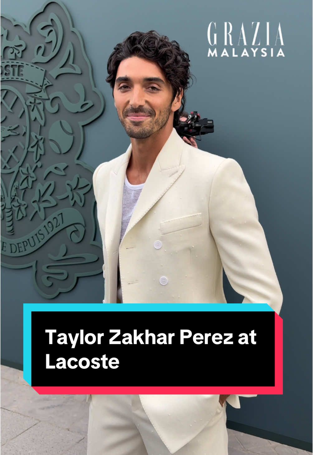 Oh #Taylor, we have nothing appropriate to say 🥵 The actor is in Paris for the #Lacoste FW25 show. 