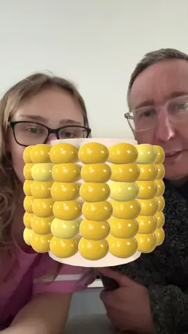 Who won? 🤷‍♀️🤷‍♂️🤣 #filter #tiktokfilter #filterchallenge #funnycorn 