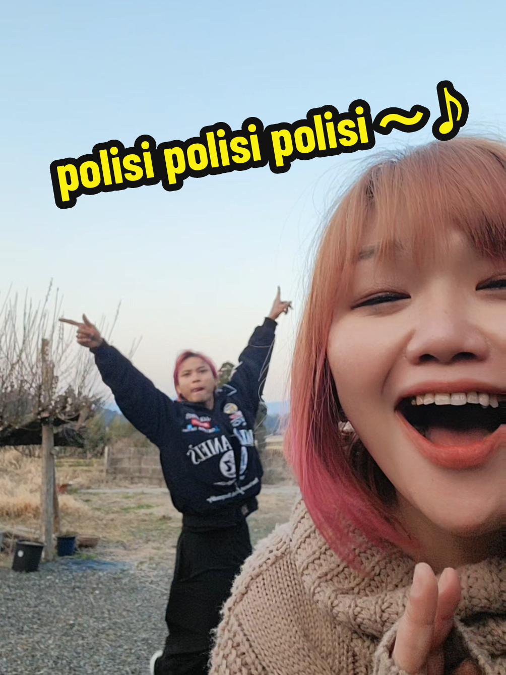 polisi polisi polisi ～♪ #口パク #polisi #trending  #trendingindonesia #koplo #duduwi #ichie #istriduduwi @DU DU WI 