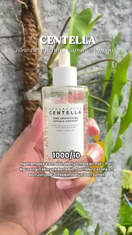 Madagascar Centella Tone Brightening Capsule Ampoule mencerahkan dan meratakan warna kulit dengan kandungan Centella Asiatica yang menenangkan. #MadagascarCentella #ToneBrightening #KulitCerah #SkincarePencerah #AmpouleMagic #CentellaAsiatica #CerahAlami #SkincareRoutine #TikTokBeauty #GlowingSkin #skin1004 #skin1004indonesia  @SKIN1004 Indonesia 