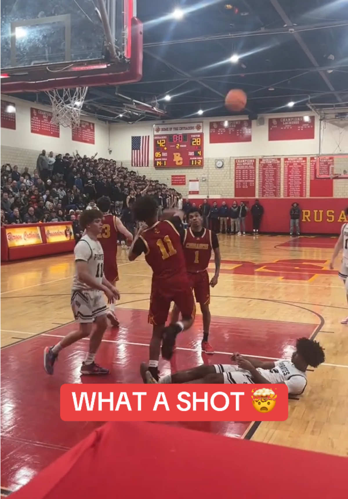 Wait a second… did he even beat the buzzer? 😅 #fyp #explore #basketball #basketballtiktok #bball #hoops #hsbasketball  (via @_crocheee_)