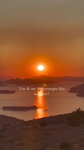 Montenegro ☀️👙🌊🌅 #montenegro #hiddengem #hiddengemtravel #travel #travellife #vacation #Summer #summervacation #sea #sun #fyp #foryoupage #holiday #creatorsearchinsights 