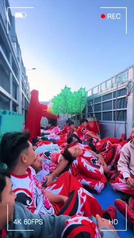 Như xe chở heo nhưng được cái nó vui 😁 #LamDungDuong #lansurong #liondance #mualan #binhduong #dautieng #2025 