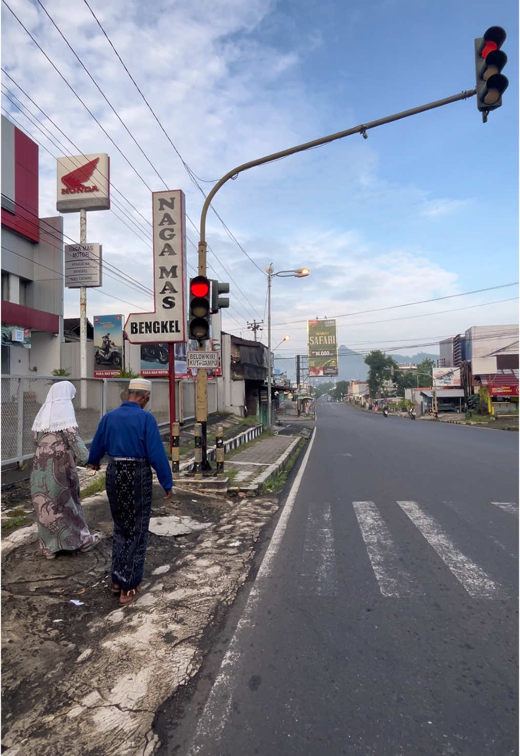 laku teko tuo bebarengan Selawase_Romantise                      #story#lagubaru#dc#wdpantau#Wonogiri 