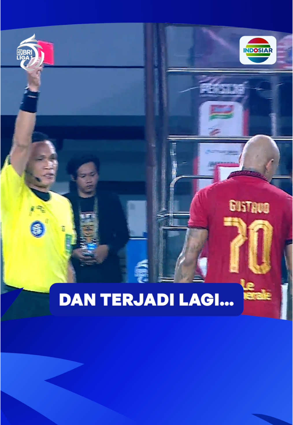 Kali ini giliran Gustavo yang diusir dari pertandingan dan bikin Carlos Pena pusing tujuh keliling. #BRILiga1 #IndosiarSports #IndosiarRumahSepakbolaIndonesia #BRImoMudahSerbaBisa