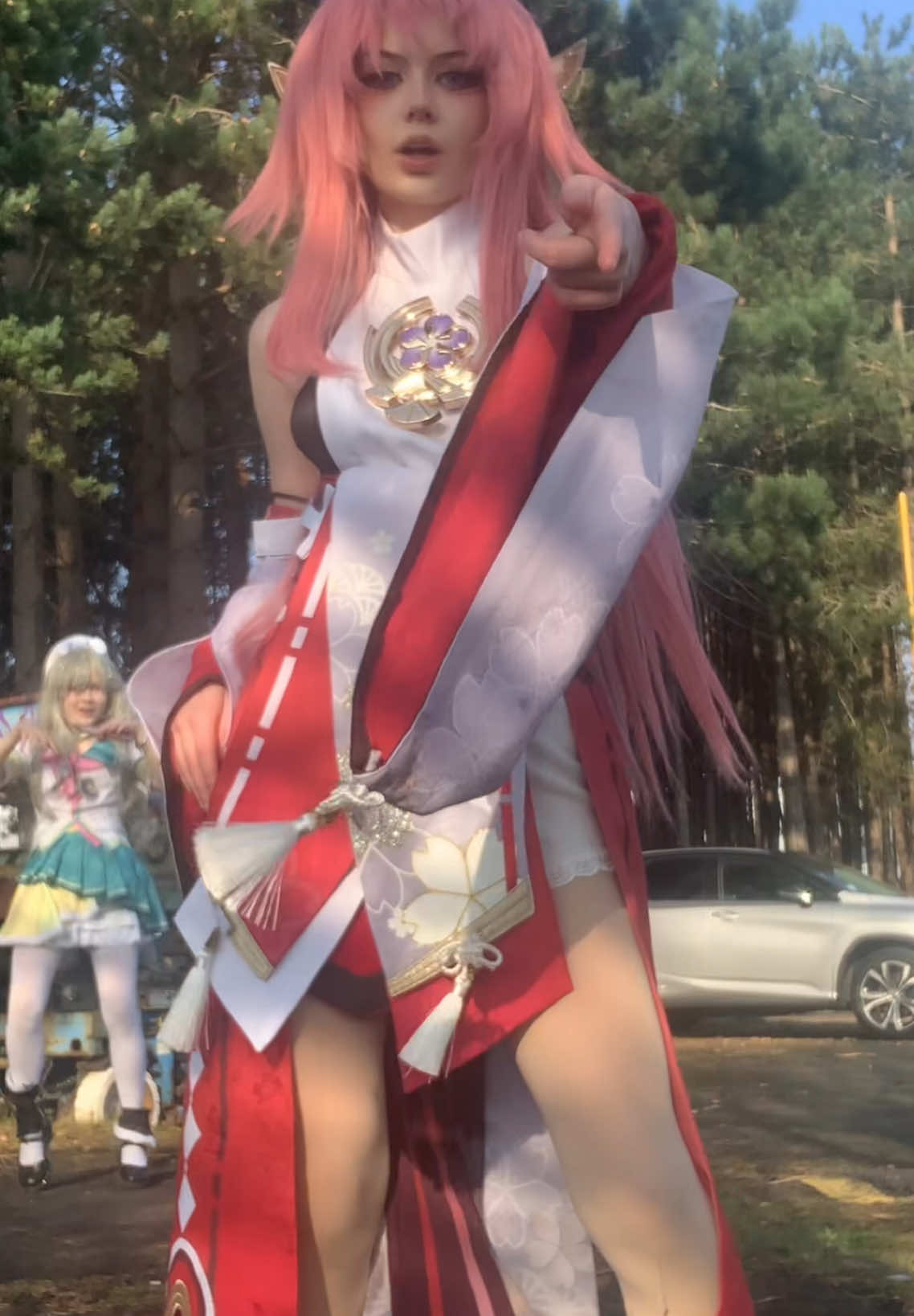 Ignore how pissed I look 😭 #yaemiko #yaemikogenshinimpact #yaemikocosplay #yaemikoedit #cosplay #convention 
