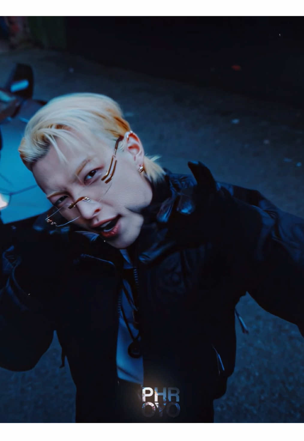 if the song has Feat. Hongjoong you know its gonna slap. ⚠️⚠️FLASHING AND STROBE EFFECTS ⚠️⚠️ #kimhongjoong #hongjoong #ateez #edit