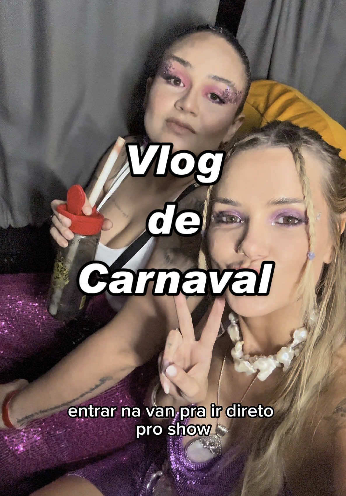 Um pouquinho da correria gostosa de Carnaval com @Luiza Martins 