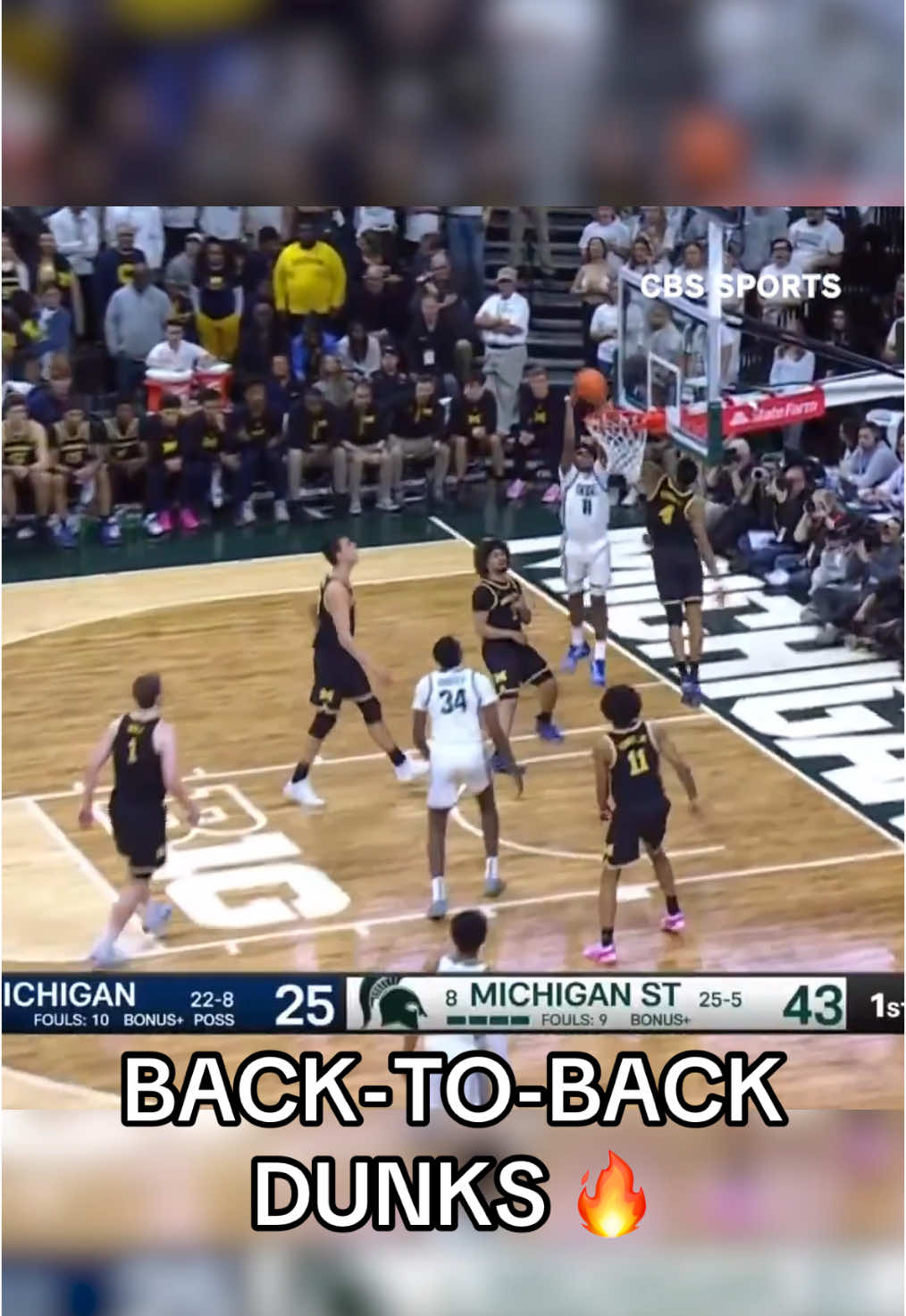 #MichiganState putting the MADNESS in MARCH #mbb #dunk #collegebasketball 