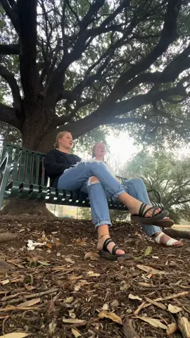 Just 2 gals talking in a park on a bench in Austin Texas🙂 #fyp #foryoupage #austintexas #texas #travel #sistertime #park #morganwallen #vacation 
