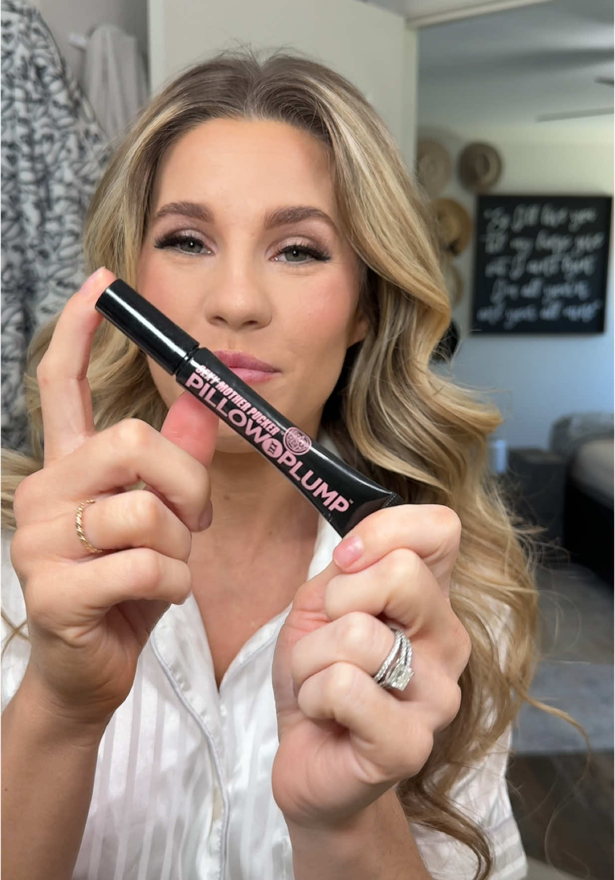 Still one of my favorite products after all these years #soapandglory #lipplumper #lipplumpergloss #lipplumperchallenge #lipgloss @Soap & Glory 