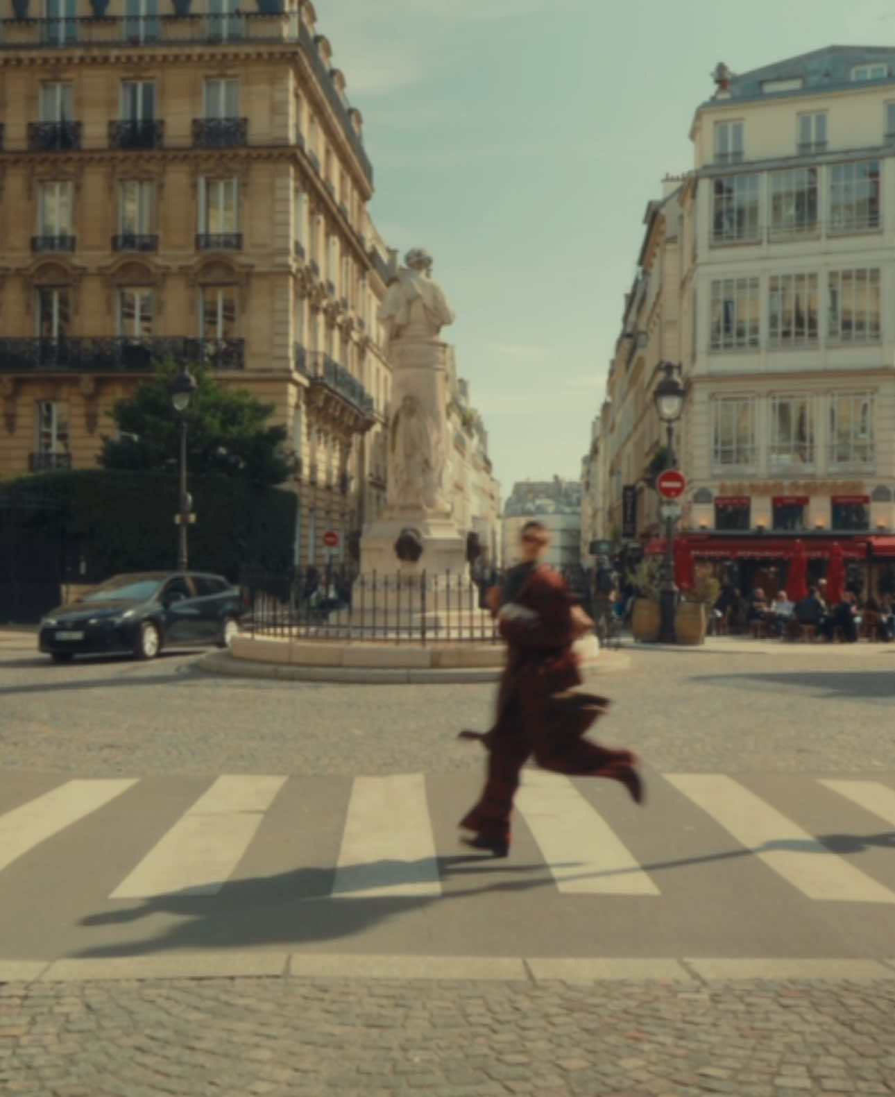 Paris doesn’t feel like a city, it feels like a memory. @Sarah Posch #fashion #cinematic #highfashion #fashiontok #fashionfilm 
