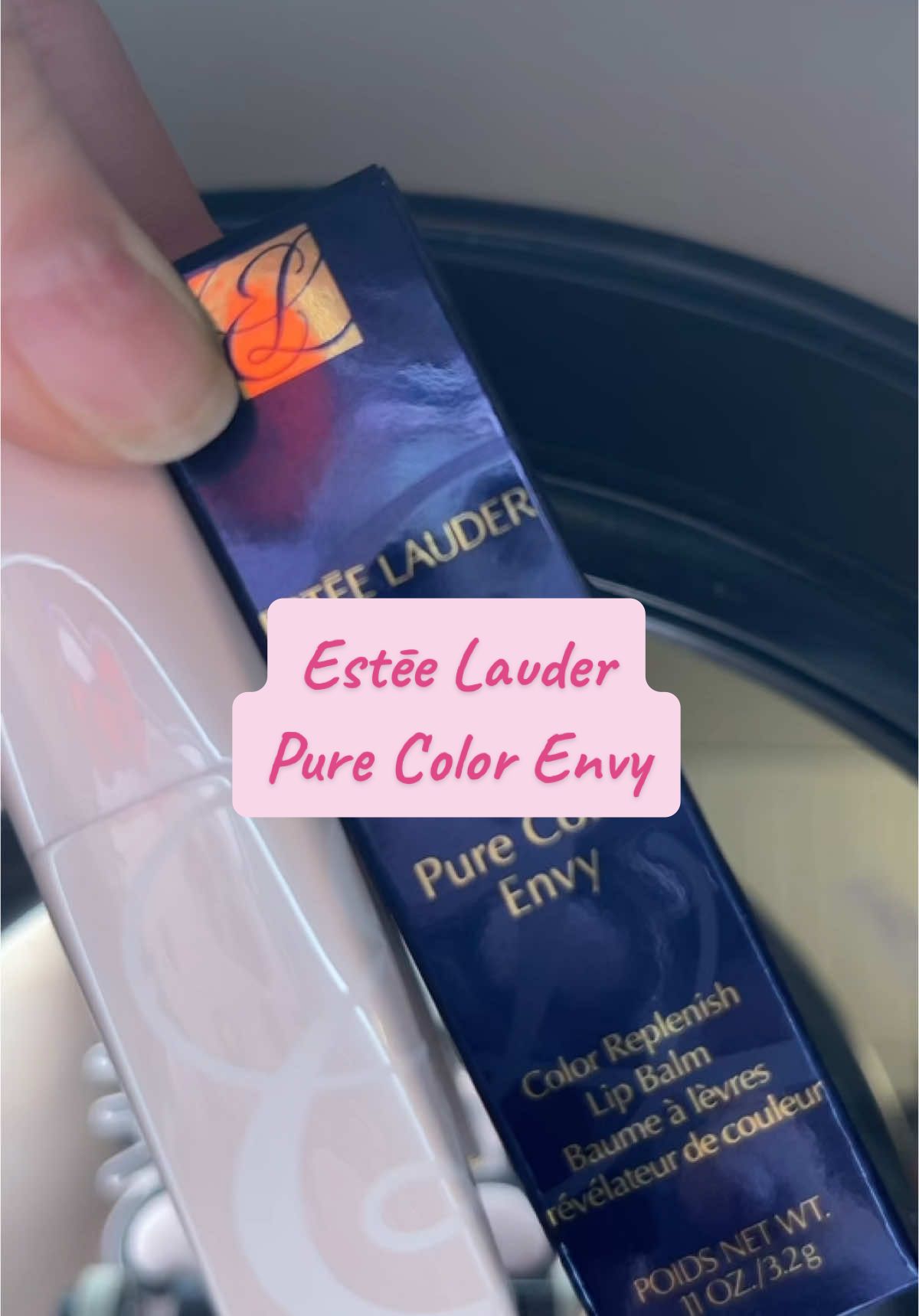 #GiftedByEsteeLauder Anyone looking into replenish their lips, hydration color, and look definitely pick up one of these beautiful @Estée Lauder color lip balm it hydrates and soothes also gives you a beautiful light tint. If you know me as a child, I had a accident with a vicious creature who tore up my lips, so I don’t have a lot of self-confidence when it comes to them, but I feel very pretty having the imperfections blur. Thank you #esteelauder #skincare#lipcare #esteelaudercolorenvylips 