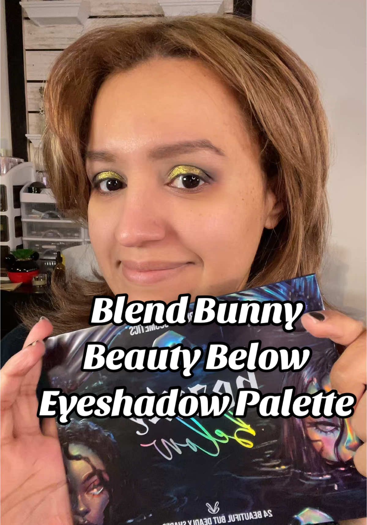 I’ve fallen in love with @Blend Bunny Cosmetics eyeshadow palettes.  They blend so effortlessly and the pigment is insane! 😍😍😍 #blendbunnycosmetics #blendbunny #eyeshadowpalette #eyeshadowlook #newmakeup #ttsbeautybesties #tiktokshopspringglowup 