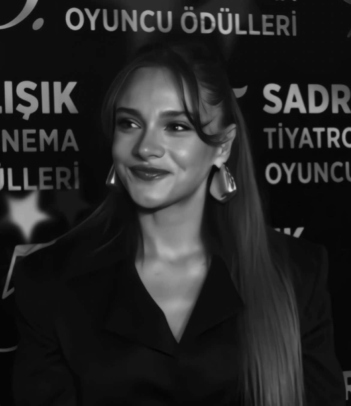 فااااتنة 🩶#miraydaner 