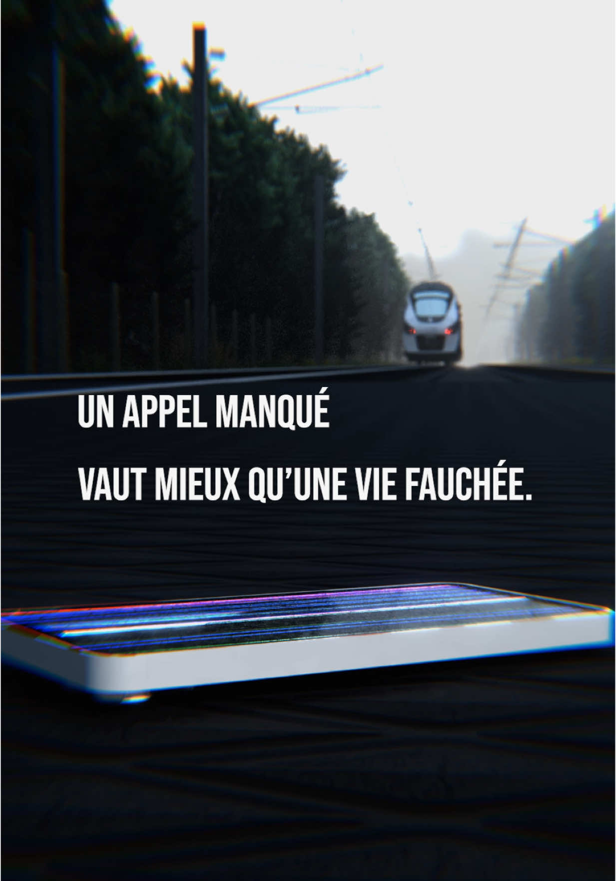 #3D : Un petit remake en version short sur le distracteur d’attention le plus mortel de notre siècle : le téléphone portable. Un appel manqué vaut mieux qu’une vie fauchée. Respectez les consignes de sécurité.  #RestonsVigilants #SNCF #train #motion #safety #prevention #accident #fyp 