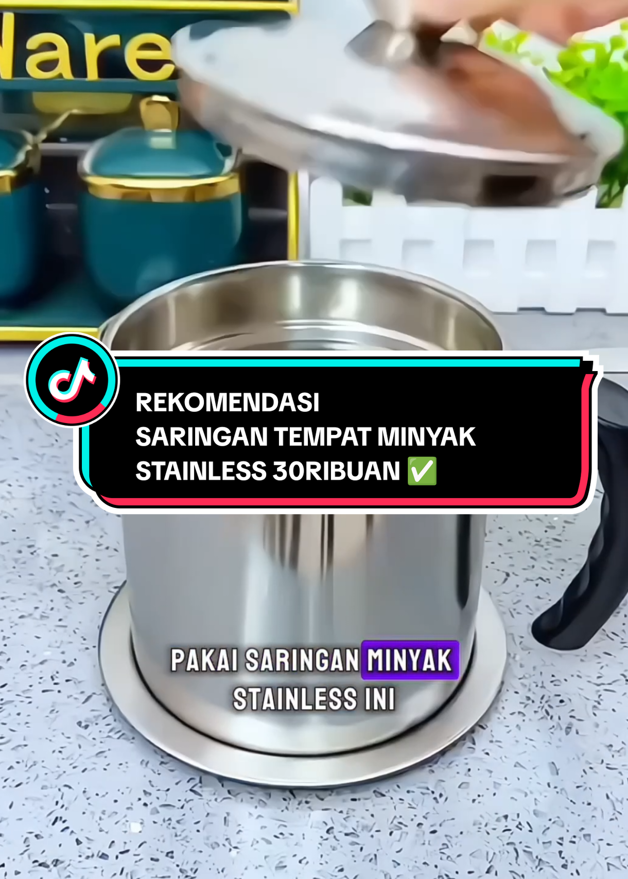 Membalas @agungera729 Rekomendasi saringan tempat minyak stainless 30ribuan, bikin minyak penggorengan bunda auto kesaring bersih dan bisa digunakan lagi #saringanminyak #saringanminyakgoreng #saringanminyakstainless #tiktokshopindonesia 