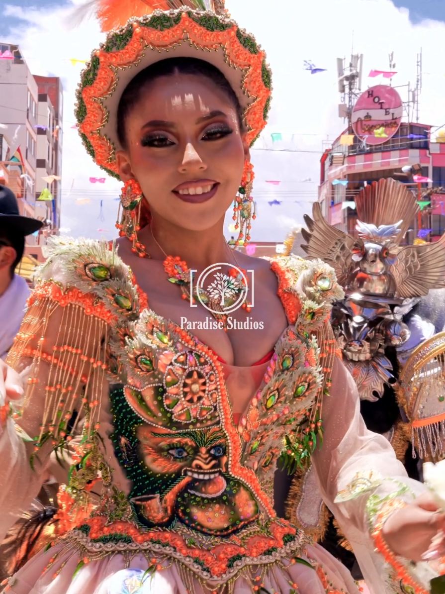 Morenada Central Cocanis - Carnaval de Oruro 2025. 🎬 Video: Alvaro P. #Morenada #CarnavalDeOruro #DanzaBoliviana 🇧🇴