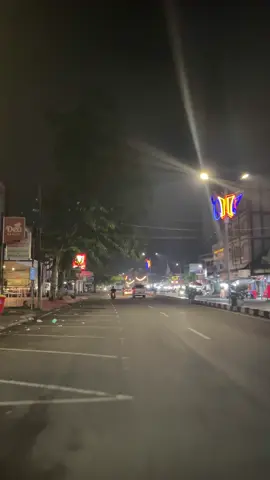 Malam di payakumbuh setenang itu,kecuali malam minggu😭☺️