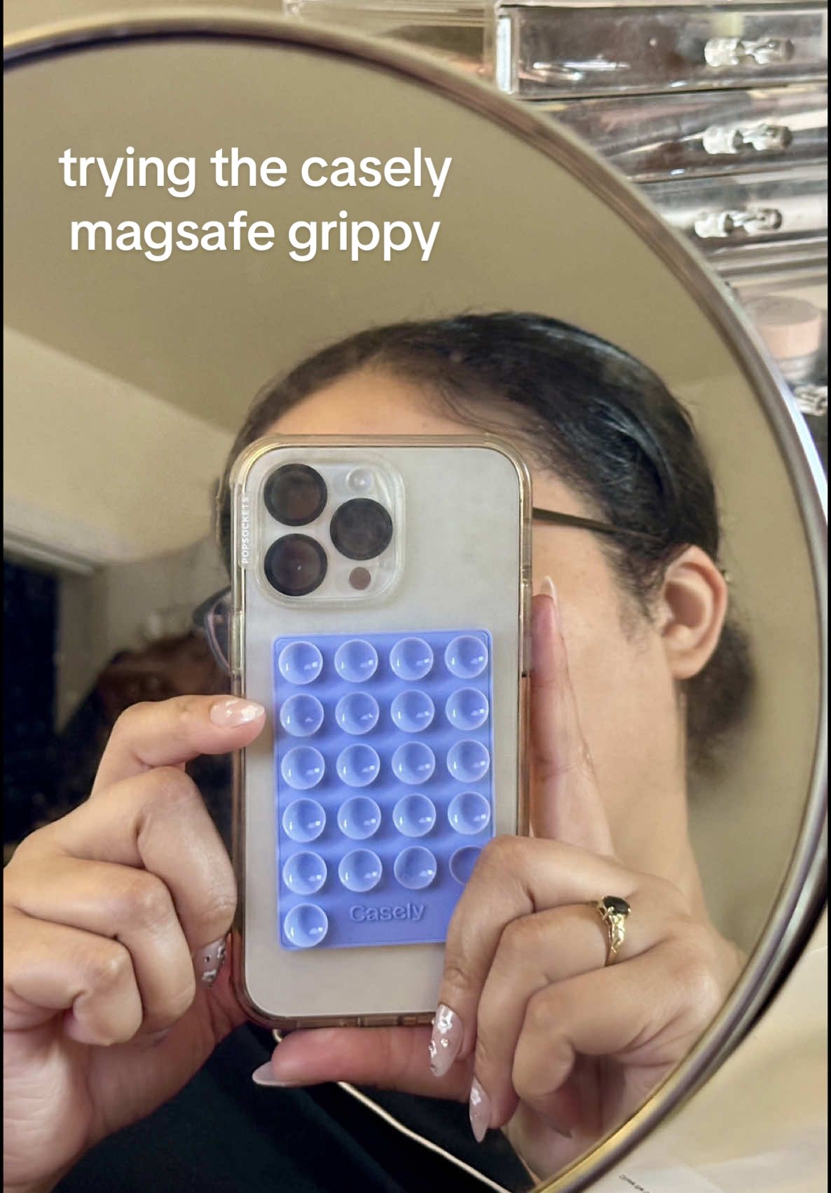 I gave in and decided to try the magsafe grippy from @Get.Casely. It’s small enough to fit in my purse and convenient for photos/videos on the go. It’s magsafe so there’s no sticky residue on your phone case and it’s easy you take off and on surfaces. Just make sure you’re using a clean surface or your phone will fall. I haven’t had any issues with my phone falling when using it the right way! I’m really loving the grippy so far, thank you Casely 🫶🏽. #capcut #magsafe #caselygrippy #phonemount #creatoressentials 