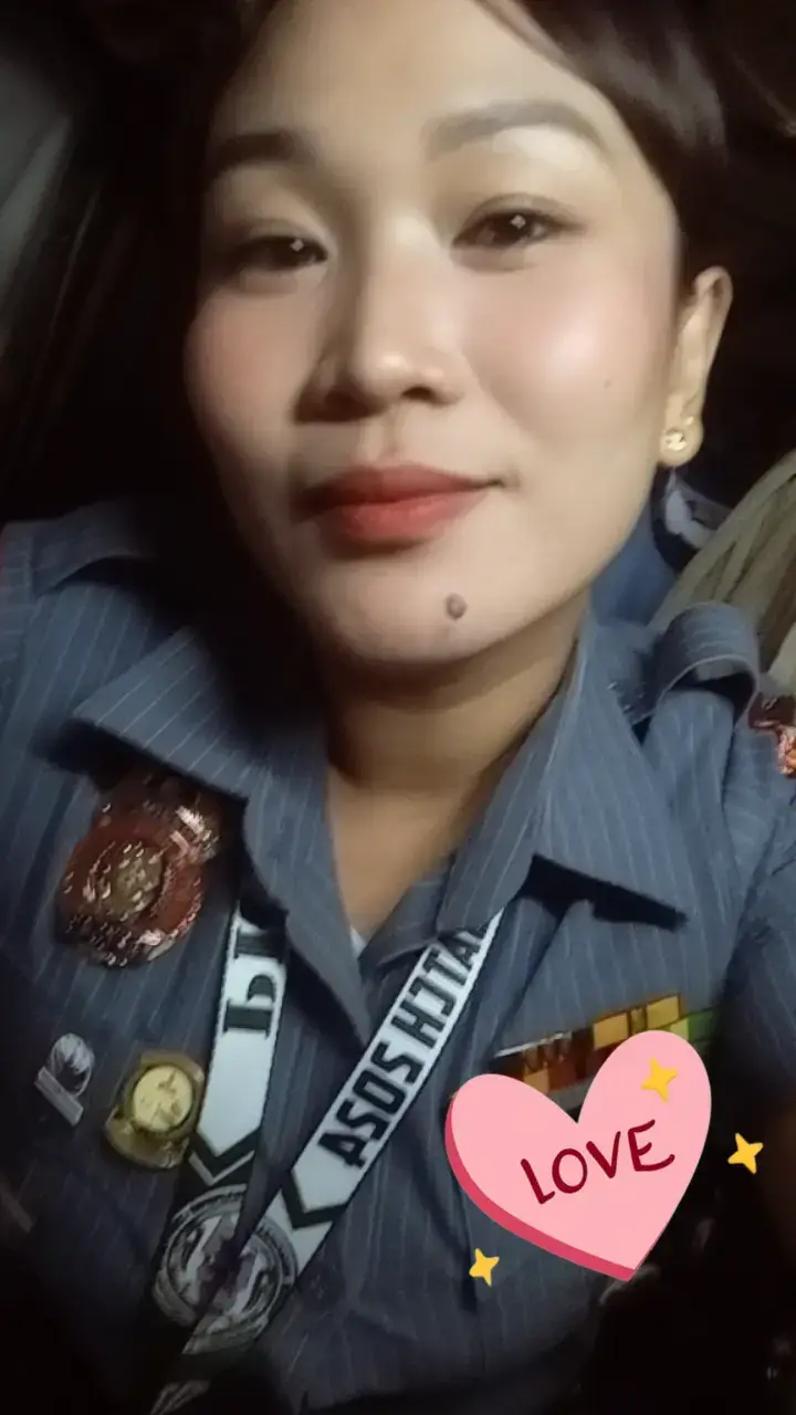 #selfie #selfiemonday #alenglespu👮‍♀️ #creatorsearchinsights #fyp #tiktok 