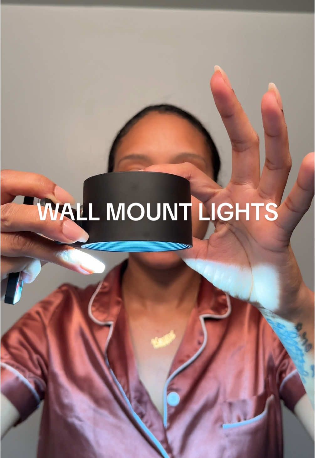 These viral wall mount lights are the perfect addition to your wall! From the TikTok shop  #iamnilsa #wallmount #lights #walllight #TikTokShop #tiktokshopfinds 