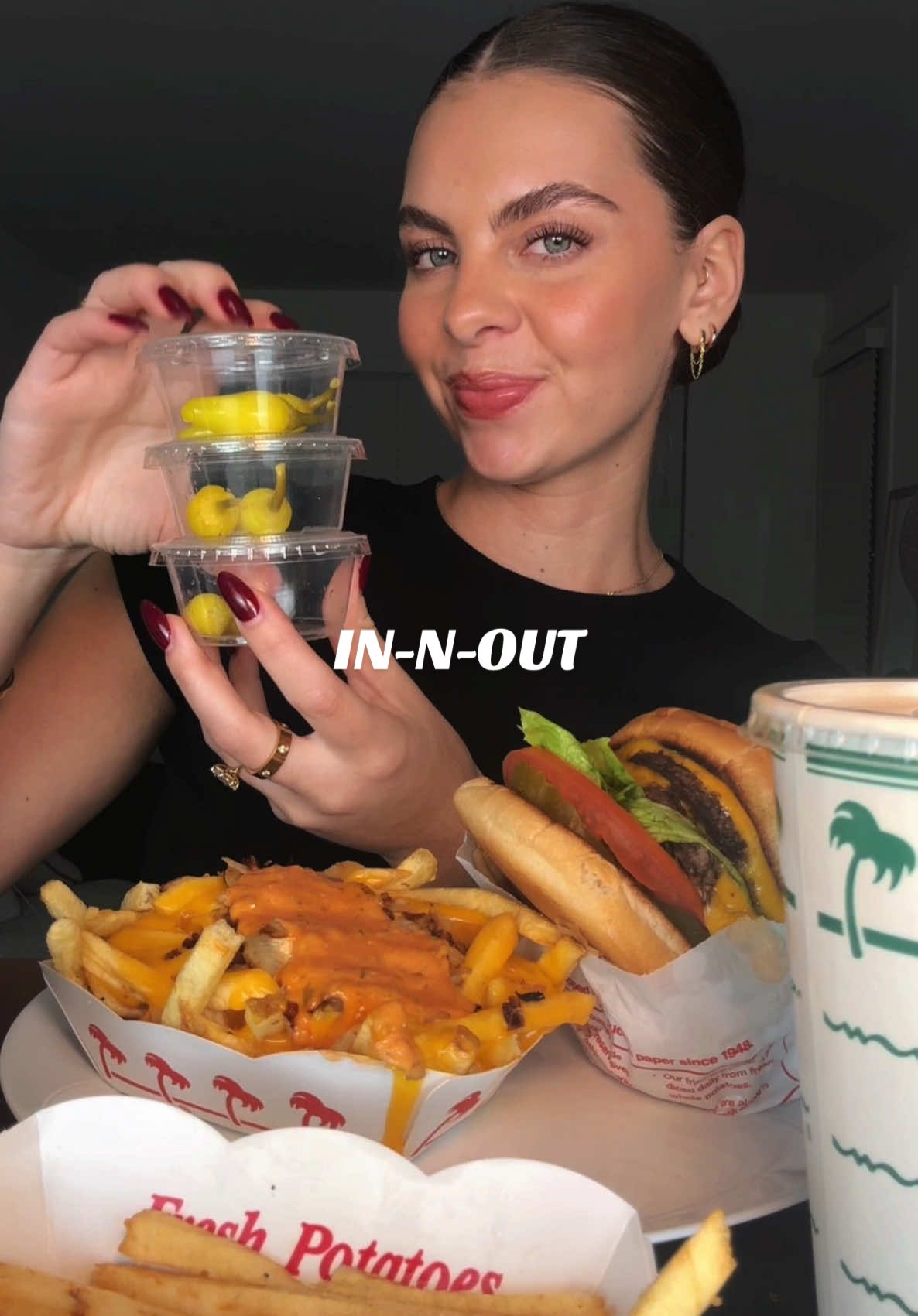 CHILL IN-N-OUT ASMR 🍔🥤🍟😌 #innoutorder #innoutburger #innoutanimalstylefries #innoutmukbang #Foodie #burgerandfries #eating #whisperasmr #foodasmr #eatingasmr #whispermukbang #bestburger #burgermukbang #eatwithme 