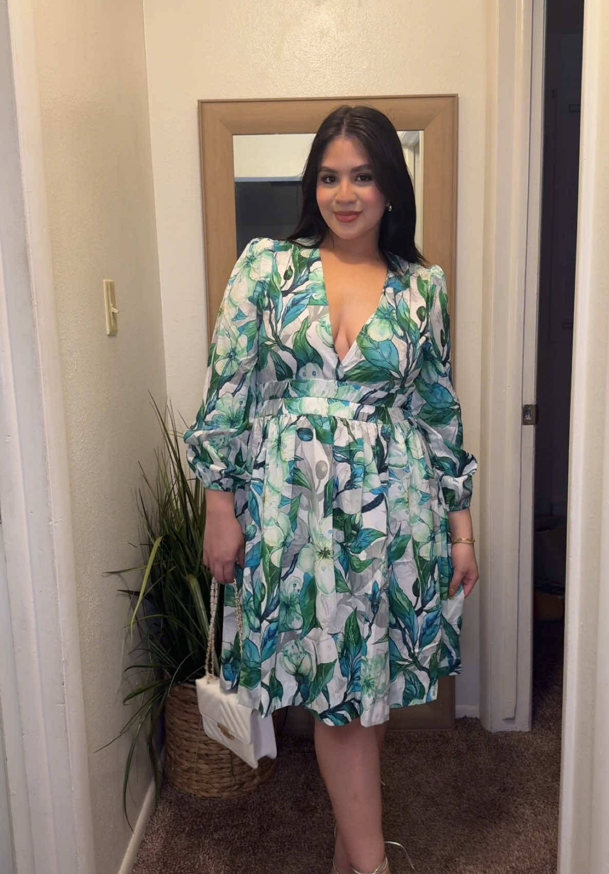 Sunday OOTD 💚💚 @SDEER COLLECTION #ootdinspiration #sundayootd #ootdideas #outfitinspo #todaysoutfit #ootdideas #ideasdeoutfits #dressoutfits #sdeer #tiktokshop #churchoutfits #outfitdeldia 