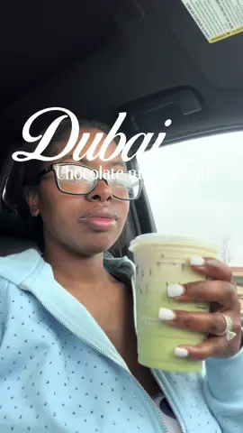 Omg I don’t like cold drinks like that. But I would definitely order this drink 10x. It’s soooo good. I think ima a matcha Latte Girl now 😂😂💚🍫 #dubaichocolate #dubai #dubaichocolatestarbucksdrink #matchalatte #starbucks #sahmcoffee #fyp 