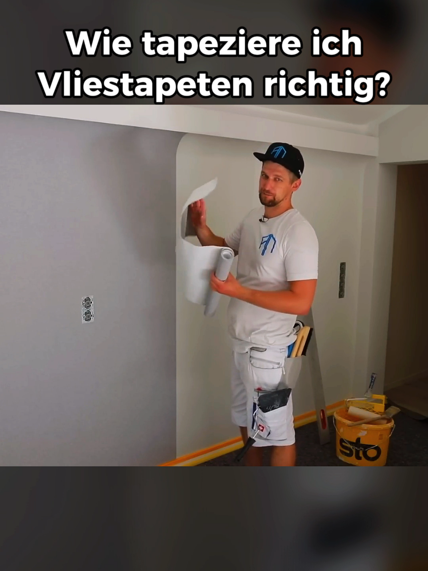 Wie tapeziere ich Vliestapeten richtig? #maler  #malerundlackierer  #handwerk  #heimwerken  #DIY  #selbermachen  #glatt  #streichen  #umbau  #trockenbau  #renovieren  #hausbau  #tapete  #baustelle  #interior  #handwerker 