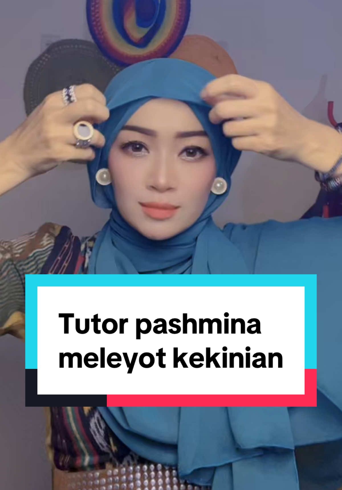 Tutor pashmina meleyot kekinian....  Follow akunku biar dapet notif tutor hijab seru lainnya. Produk bisa CO di tiktok 