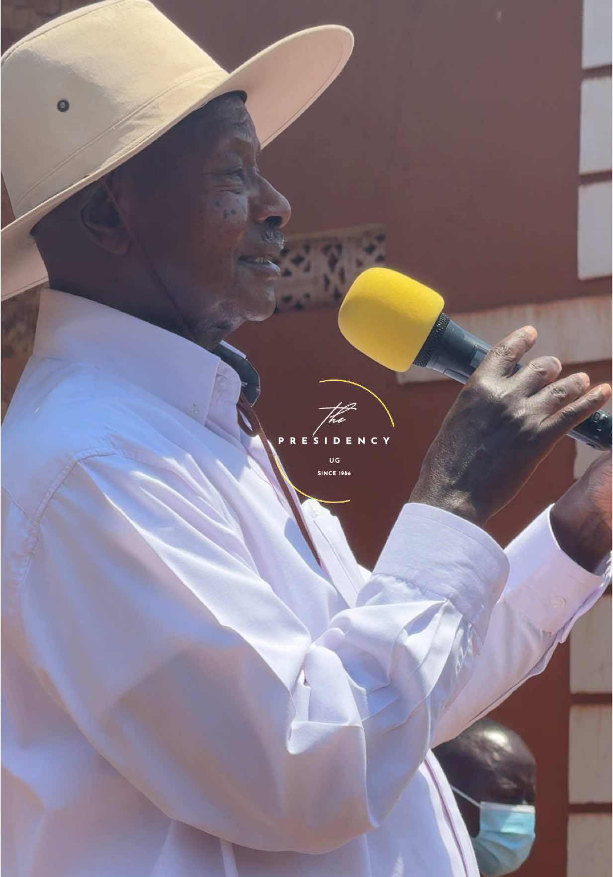 President Museveni has consistently emphasized the importance of youth abstaining from sex until they are emotionally and financially ready to start a family. He advocates for this as a means to promote responsible behavior, reduce the risk of HIV/AIDS and other STIs, and encourage young people to focus on their education and personal development. #Museveni 