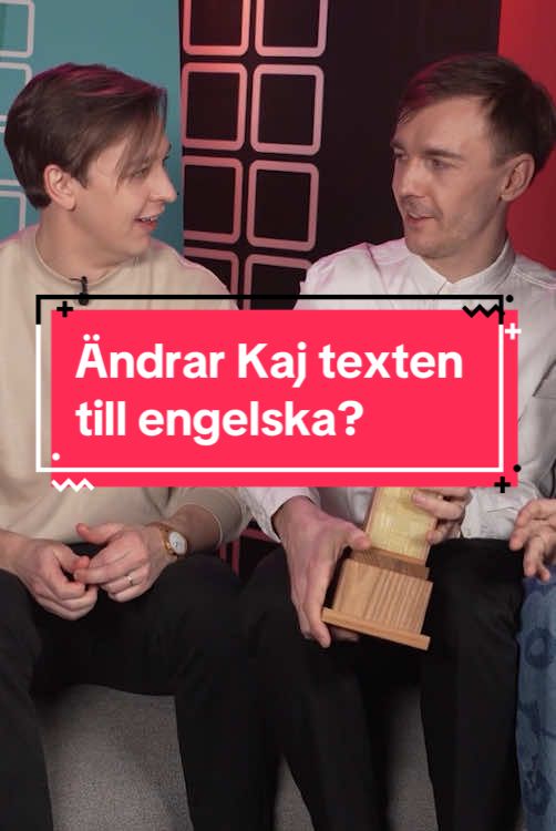 Är svenska eller engelska versionen bäst? Kaj vill inte ändra språk till deras medverkan i Eurovision. Men hur hade Bara bada bastu låtit på engelska? Se hela intervjun med Kaj på SVT Barn och SVT Play! #mello #melodifestivalen #melfest #kaj #lillaaktuellt 