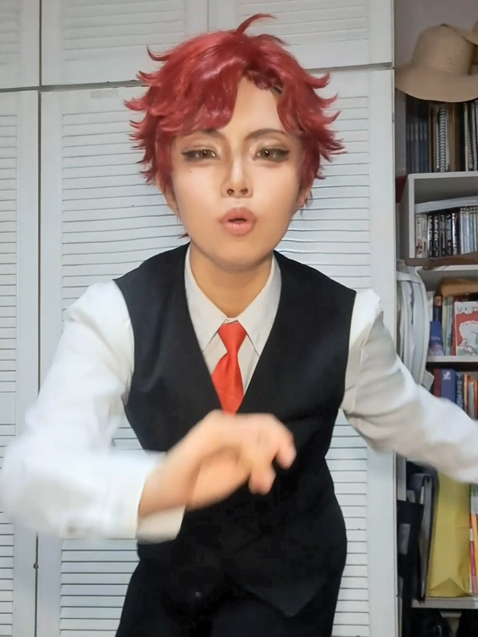 felix in his free time: #princeseriesfelix #princeseriestok #siriputera #王子系列 #cosplay #brainrot 