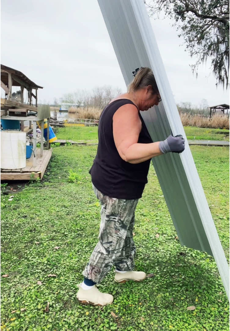 And that’s a wrap. Hallelujah.glad that’s done. #projects #boatshed #done #hallelujah #worksneverdone #camplife #thatawrap #downdabayou #louisiana #fyp 