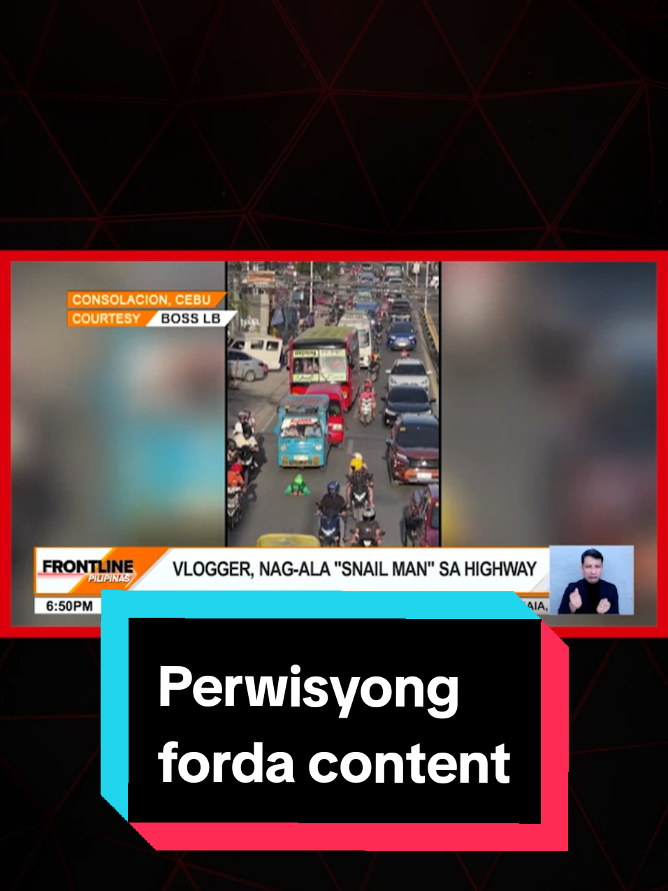 Forda content kaya nag-ala “snail man” at gumapang sa highway ang isang vlogger sa Consolacion, Cebu. Sa tindi ng perwisyong dala, sasampahan siya ng reklamo ng Highway Patrol Group. #News5 #FrontlinePilipinas #NewsPH #SocialNewsPH 