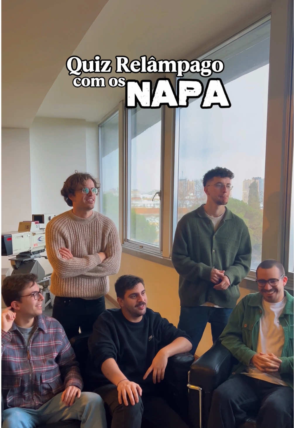 @NapaNapa, os grandes vencedores do Festival da Canção! Já todos sabemos a Deslocado de cor, mas agora conhecemos melhor os artistas! 💥 🎧 Conversa completa em antena3.rtp.pt 