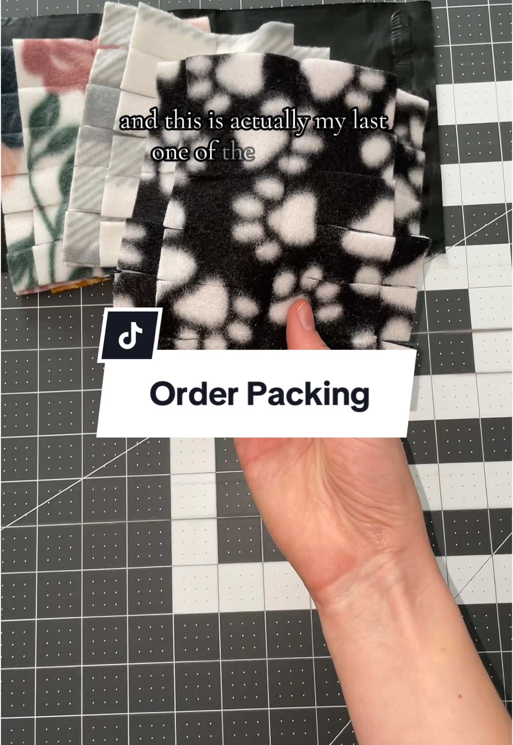 Thank you so much for ordering Gabriel and Taylor! I love packing up reusable wipes, orders! If you want a mystery pack of reusable wipes, but you want a specific theme, like a certain color or animal or something just message me and ask me about it. I am happy to custom make a variety pack for you! 