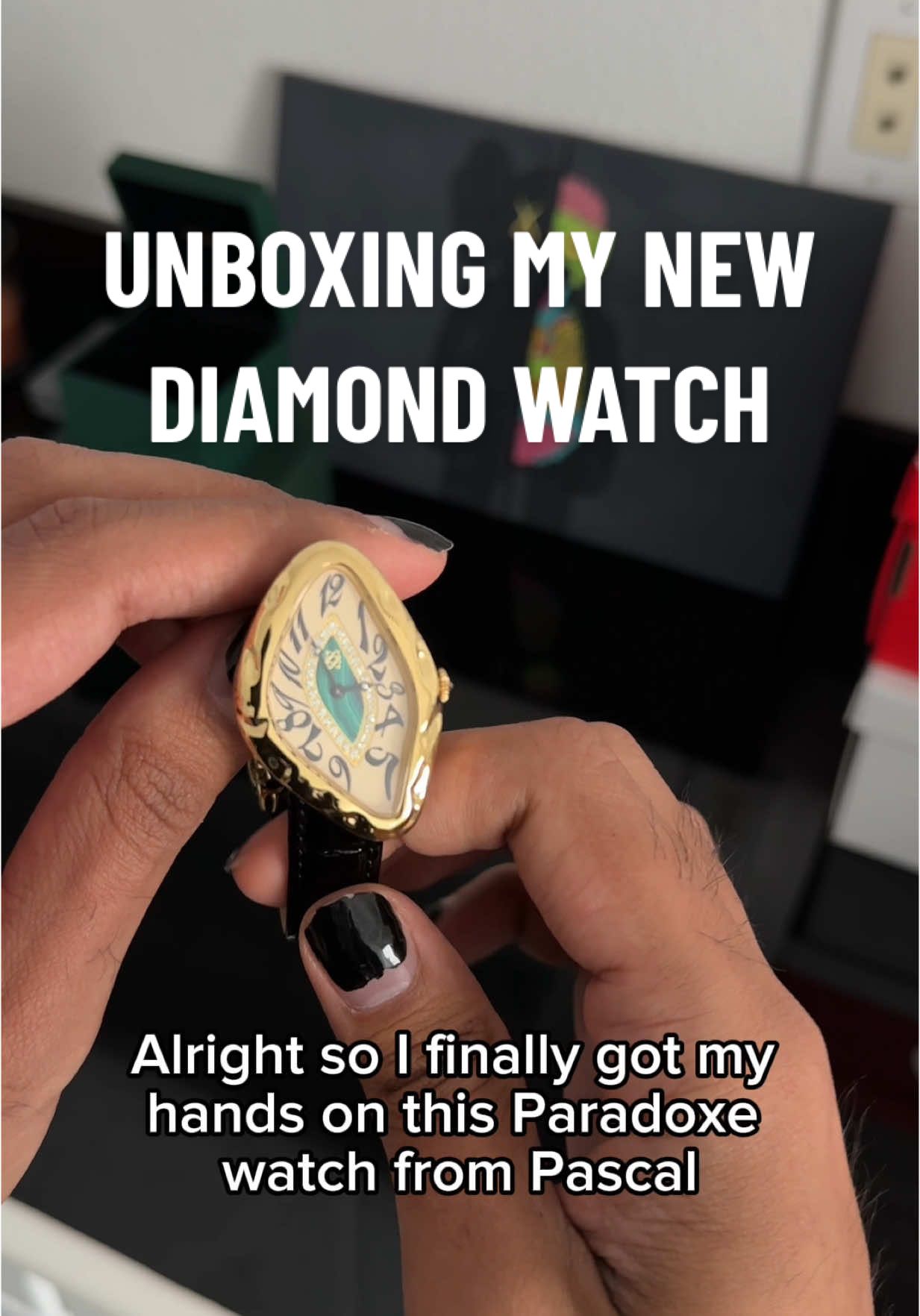 Finally got my hands on this watch from Paradoxe Diamond watch from @PASCAL! The watch is super unique and a relatively more affordable version of the Cartier Crash. This is definitely one of my favorite watches I own right now for sure. What do y’all think? Would y’all rock something like this? Use SHANMOLU15 for 15% their site 🫡  #affordablewatches #pascaldiamond #cartierwatch #cartier #pascalwatch #menswatches #mensjewelry 