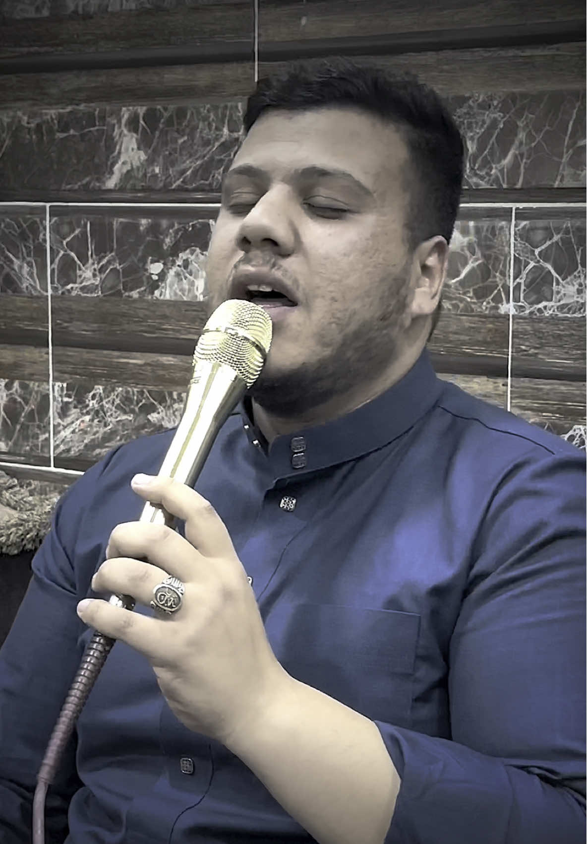 ولو كان لي قلبان؟!💔#الهم_صلي_على_محمد_وأل_محمد❤❤❤❤ #مديح #حزينہ♬🥺💔 