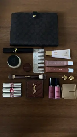 soft girl makeup @YSL Beauty @Hourglass Cosmetics @Summer Fridays @Armani beauty #makeup #luxurymakeup #makeupaesthetic #makeupflatlay 