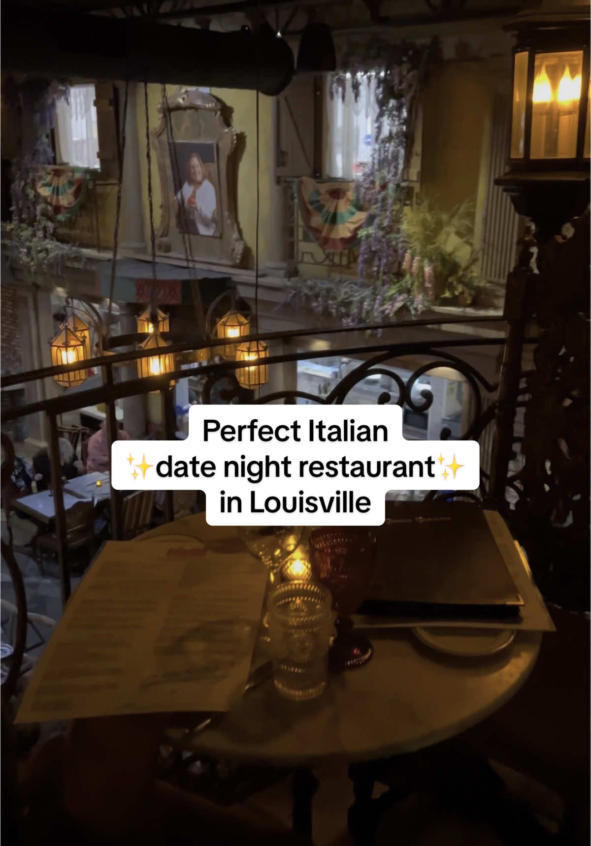 If y’all are trying to take a little evening trip to Italy, this is the perfect Louisville date night restaurant 🔥  Where else are you going to find an indoor balcony and Gucci booth?! 📍Grassa Gramma #louisville #italianfood #datenight 